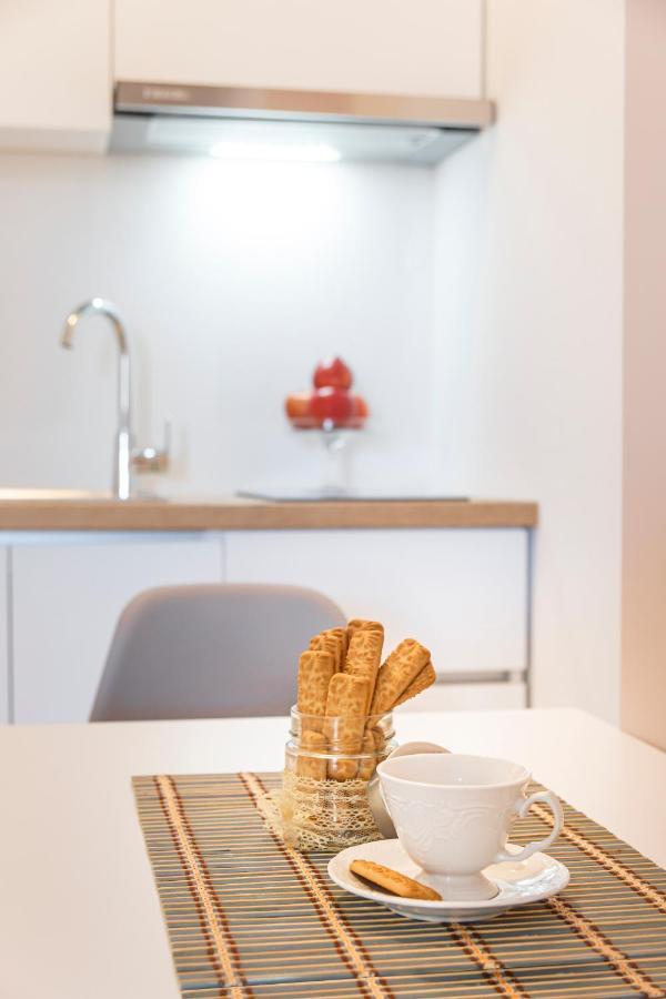 Nikogroup Plaza Apartment Polychrono Bagian luar foto