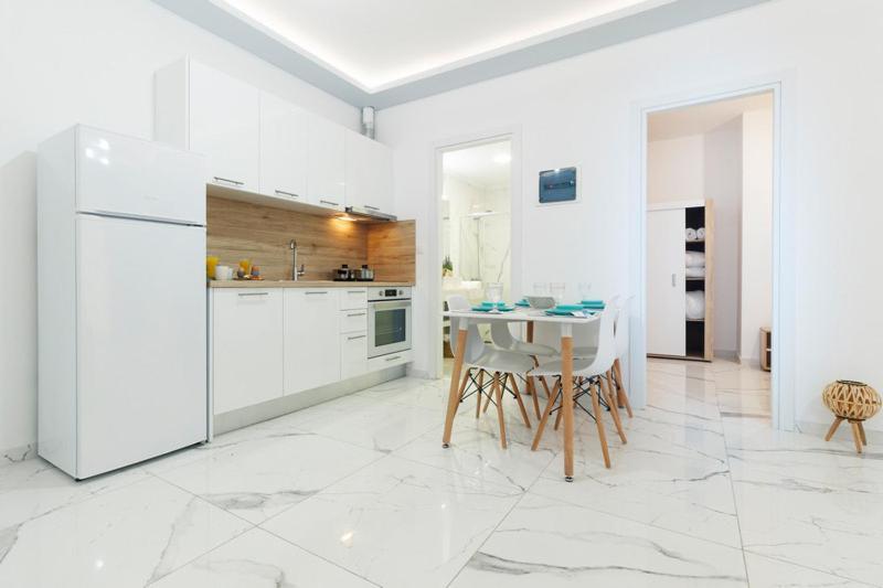 Nikogroup Plaza Apartment Polychrono Bagian luar foto