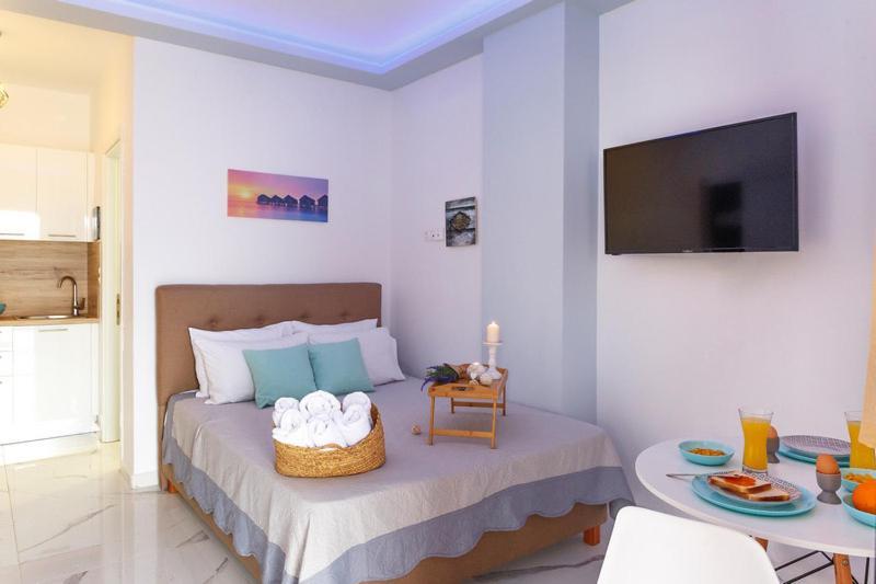 Nikogroup Plaza Apartment Polychrono Bagian luar foto